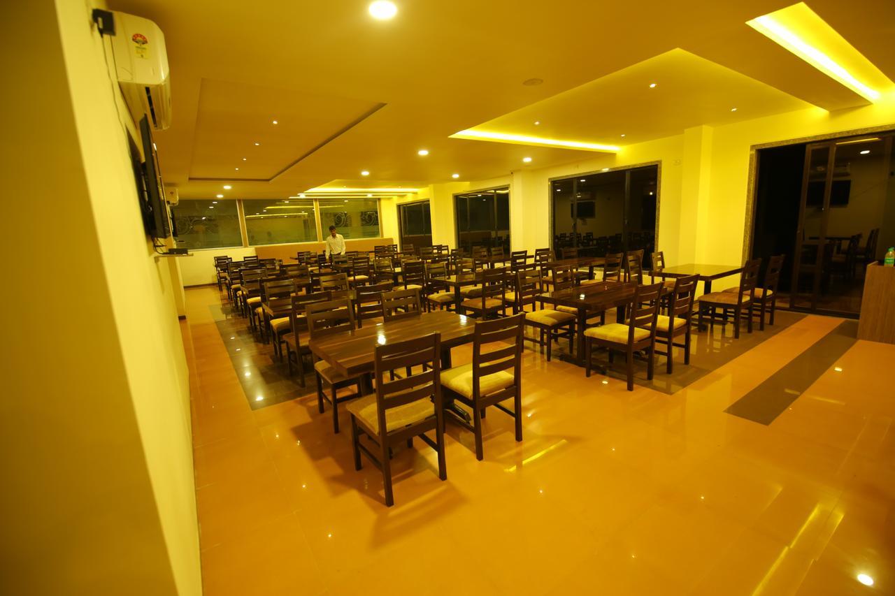 Saubhagya Inn International Lucknow Eksteriør billede