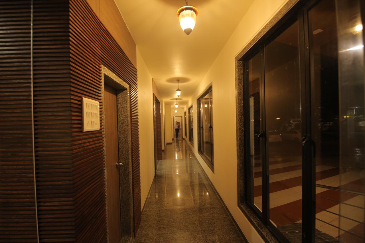 Saubhagya Inn International Lucknow Eksteriør billede