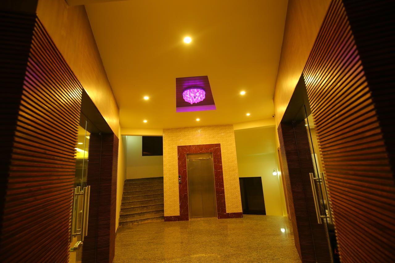 Saubhagya Inn International Lucknow Eksteriør billede